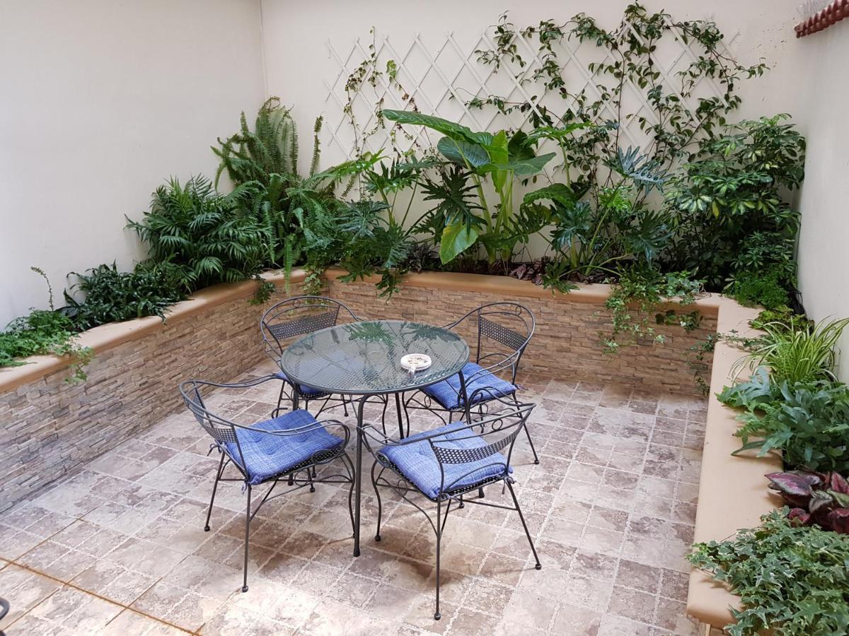 Amanda'S Apartment Taranto Exterior foto